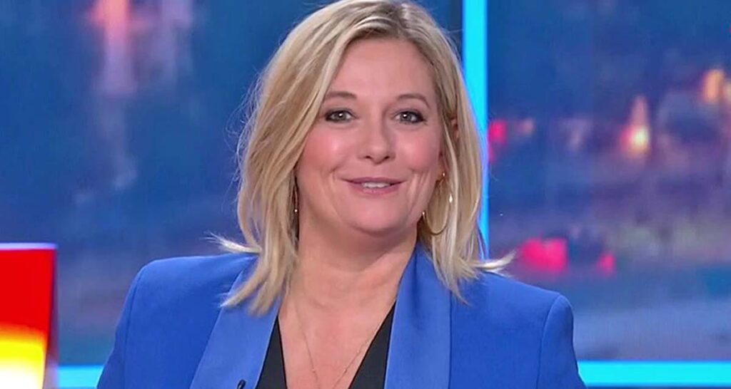 Rendu célèbre par le sketch de Coluche, le jeu télévisé Schmilblick revient avec Flavie Flament sur France 3. (DR)