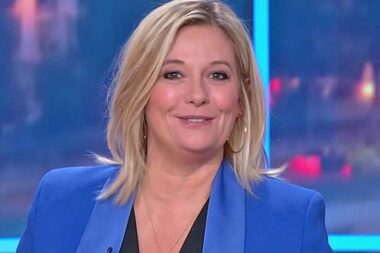 Rendu célèbre par le sketch de Coluche, le jeu télévisé Schmilblick revient avec Flavie Flament sur France 3. (DR)