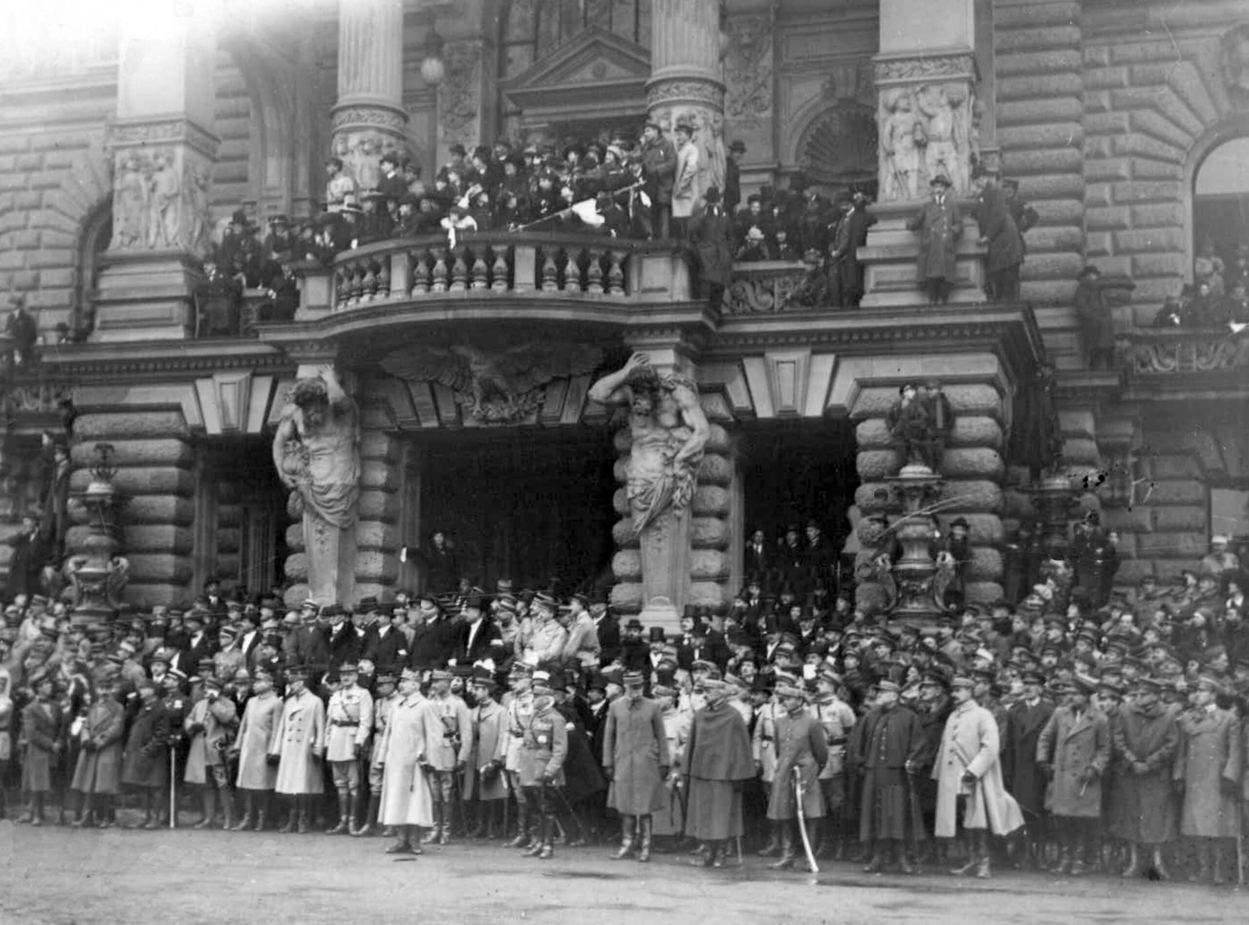 Field Marshal Ferdinand Foch And His Generals Look On During The Armistice Day Parade In Strasbourg, France, Nov. 11, 1918. (Ap Photo) Ap Photo