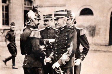 Historique ! Alfred Dreyfus élevé à titre posthume au grade de général de brigade