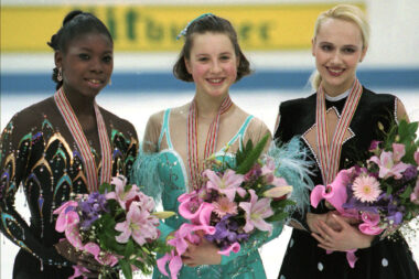 Cambriolage au domicile de Surya Bonaly : la patineuse se fait voler toutes ses médailles
