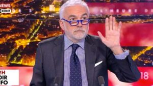 Pascal Praud aurait refusé un salaire d'un million d’euros pour rejoindre BFMTV
