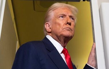 Une défaite de Trump devant la Cour suprême sur les droits de douane plongerait le commerce mondial dans l’incertitude