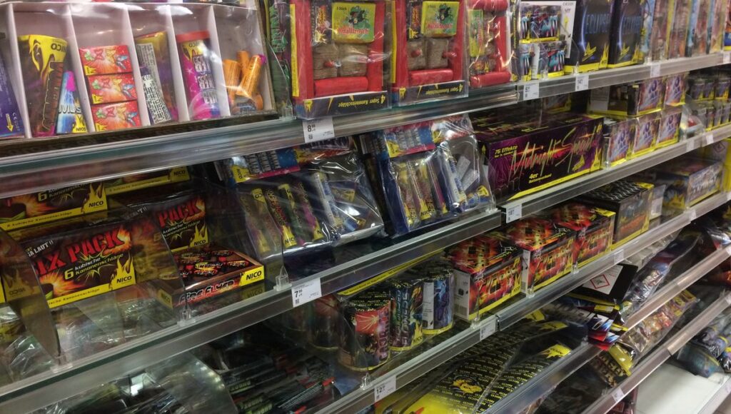 Corse : interdiction d'usage et de vente des feux d’artifice pendant les fêtes de fin d’année