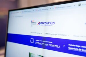 Parcoursup met en ligne son offre 2026 avant l’ouverture des vœux