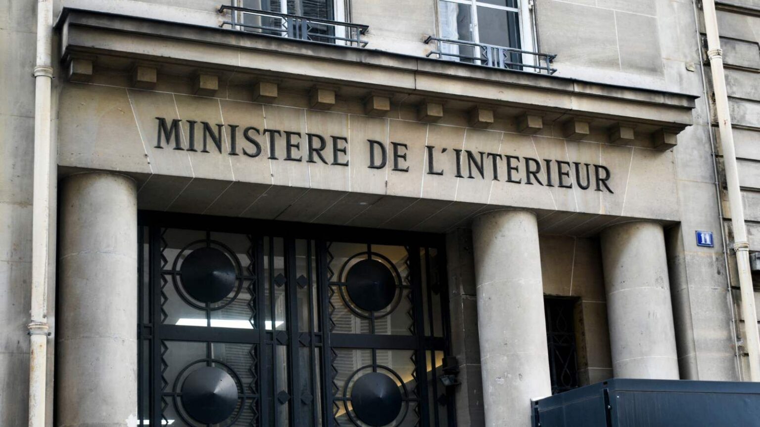 Cyberattaque à Beauvau : des fichiers sensibles consultés, le ministère minimise l’impact