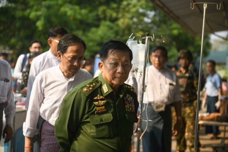 À l’approche des élections, la junte birmane arrête des centaines de personnes sous couvert de la nouvelle loi électorale