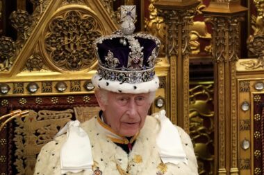Charles III évoque son cancer: "Mon traitement pourra être allégé l’an prochain."