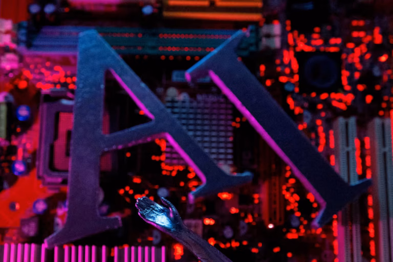 Bulle de l’IA ? Les avis divergent sur la question à mille milliards de dollars (AP)