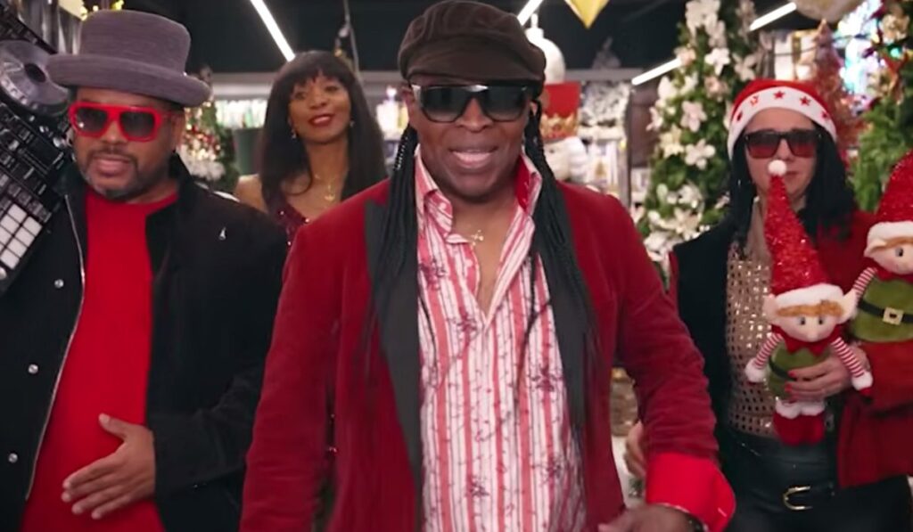 Billy Obam illumine Noël avec "Super Noël", un clip décalé et joyeux né d'une discussion avec Cyril Hanouna. (Billy Obam)