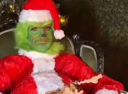 Céline Dion se grime en Grinch et s’amuse de Noël sur Instagram