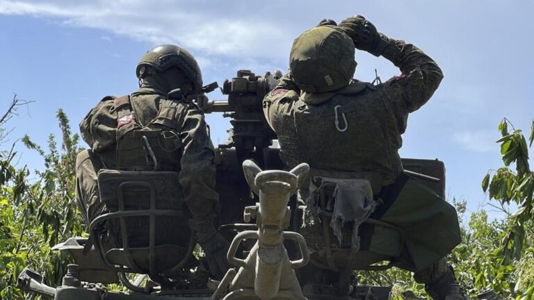 Des Sud-Africains affirment avoir été piégés pour combattre aux côtés de la Russie en Ukraine