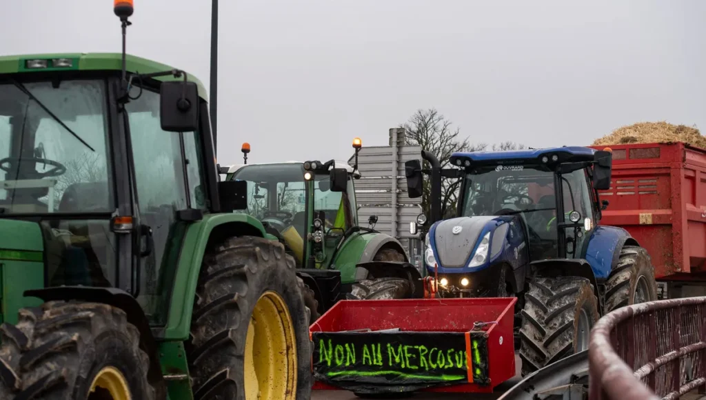 Colère agricole : du Sud-Ouest au Havre, la contestation s’étend contre le Mercosur