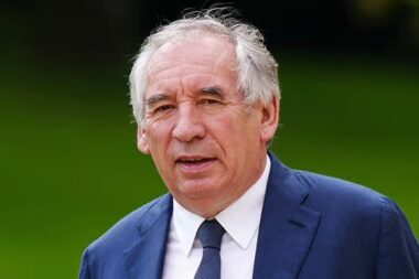 François Bayrou hospitalisé à Pau après une grippe sévère