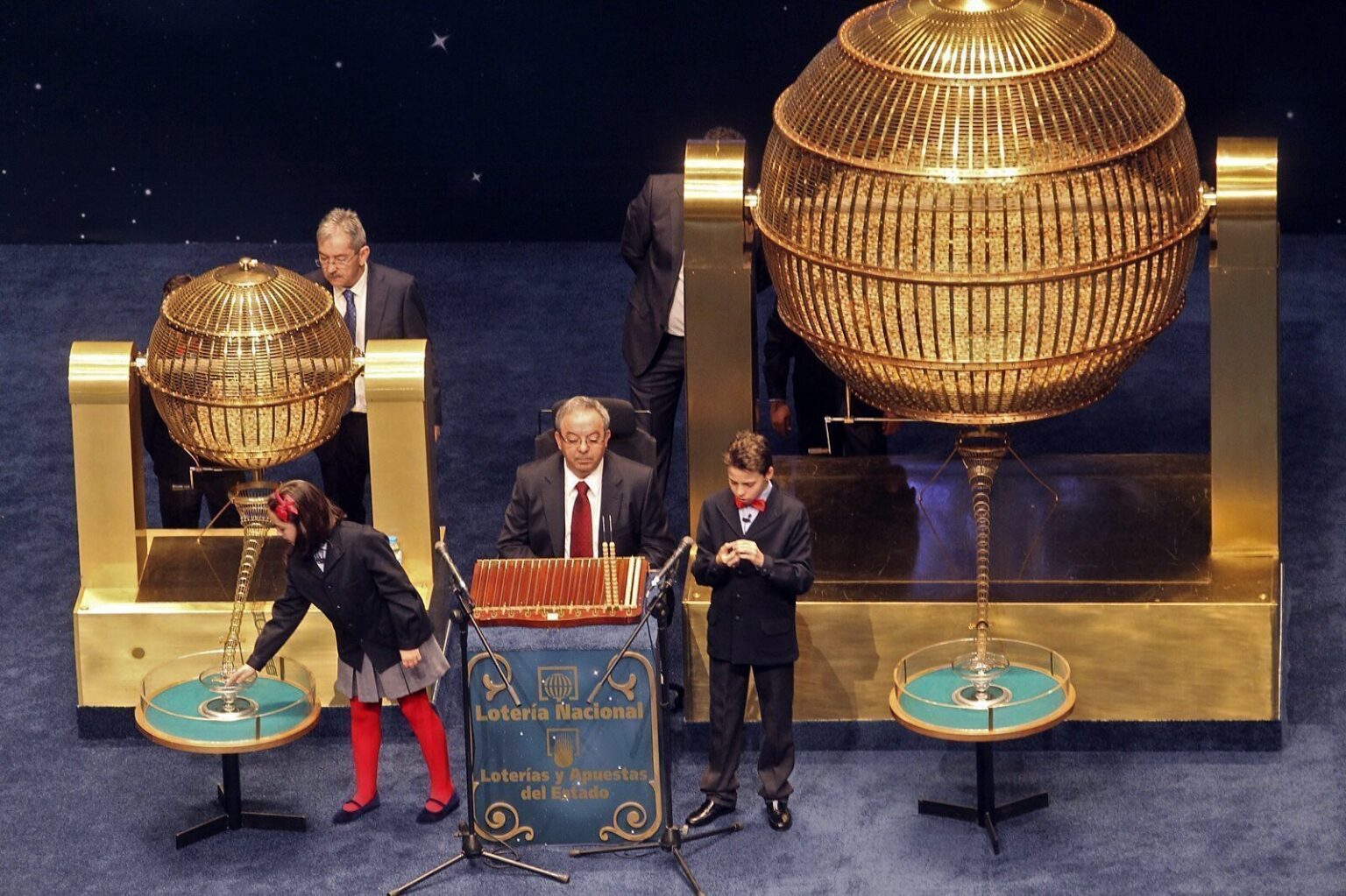 La loterie de Noël espagnole apporte un souffle de joie à León, frappée par les incendies