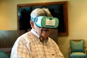 La réalité virtuelle aide les seniors à recréer du lien social dans la vie réelle