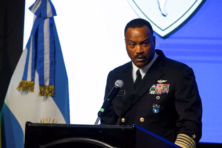 L’amiral américain commandant les troupes en Amérique latine va démissionner