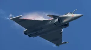 Le Japon accuse des chasseurs chinois d’avoir braqué leurs radars de tir sur ses avions près d’Okinawa