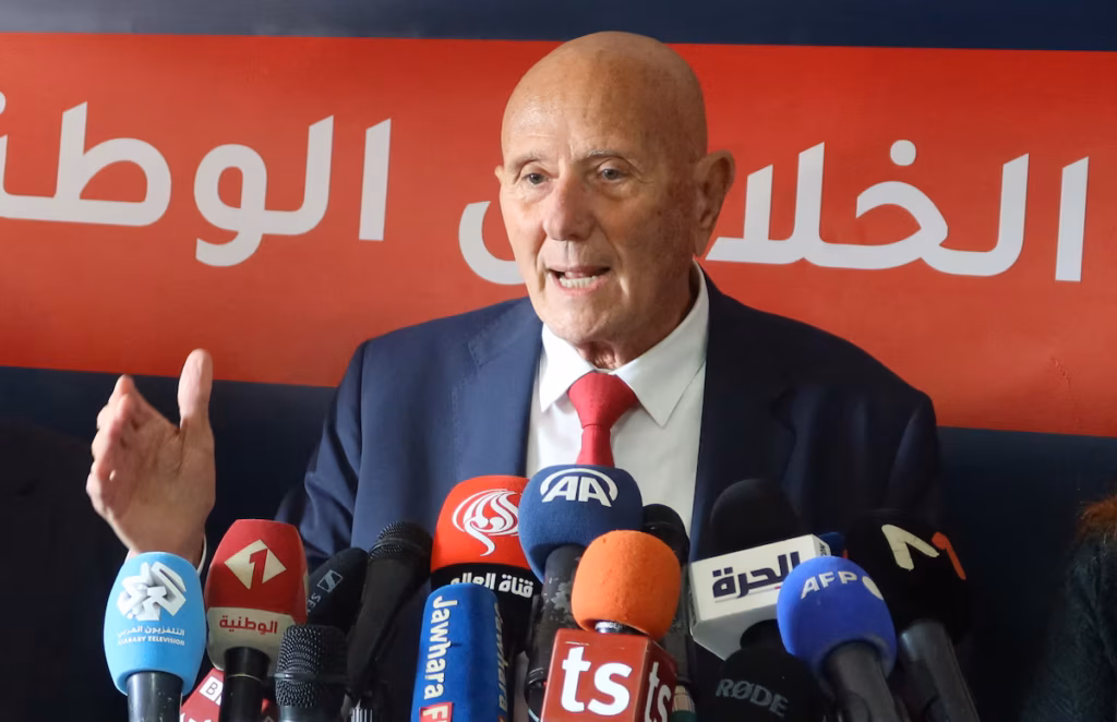Le chef de l’opposition tunisienne Nejib Chebbi arrêté dans un contexte de répression accrue (AP)