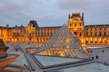 Au Louvre, les visiteurs hors Europe paient désormais 32 euros l’entrée
