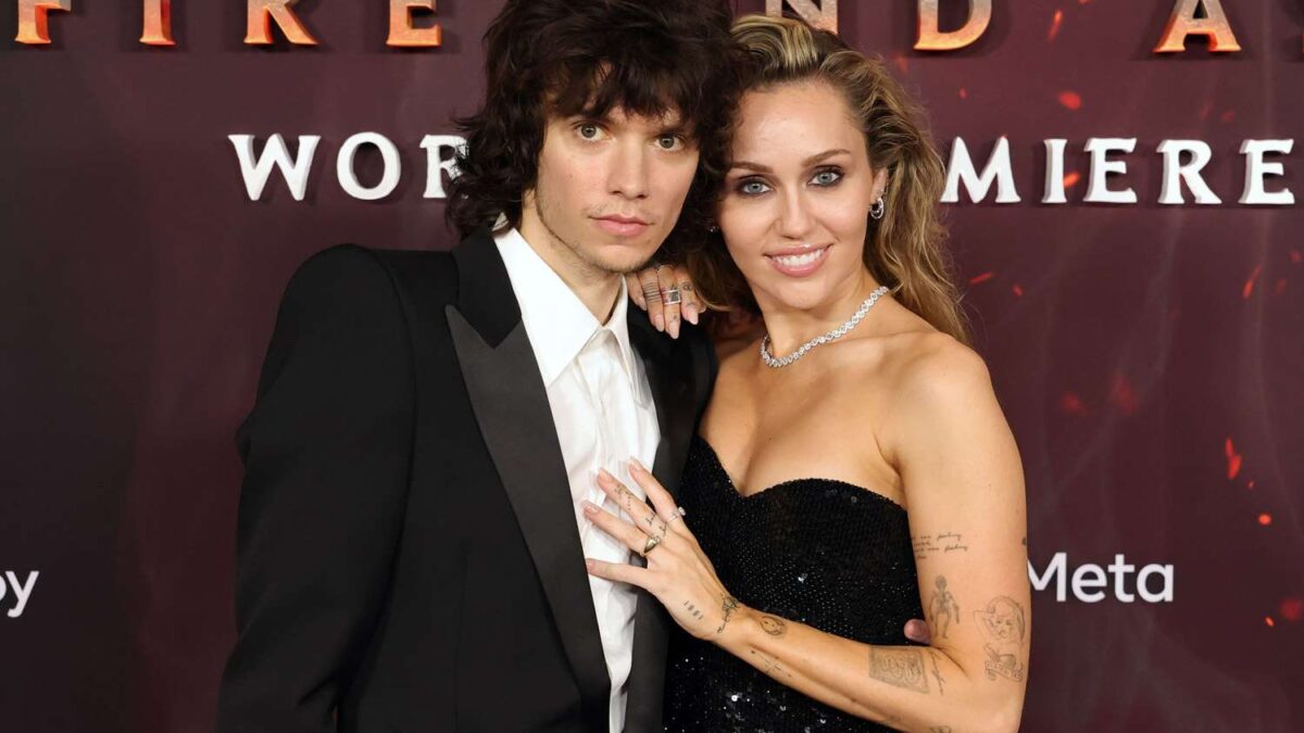 Miley Cyrus fiancée ? Le détail qui affole les fans sur le tapis rouge !