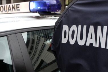 Pacifique : 2,4 tonnes de cocaïne interceptées par la Marine nationale