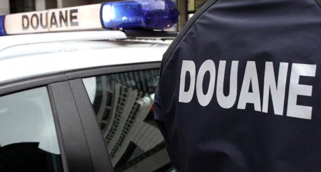 Pacifique : 2,4 tonnes de cocaïne interceptées par la Marine nationale