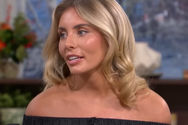 Indonésie : les services de l'immigration interdisent l'entrée sur le territoire pendant 10 ans à l'actrice x Bonnie Blue