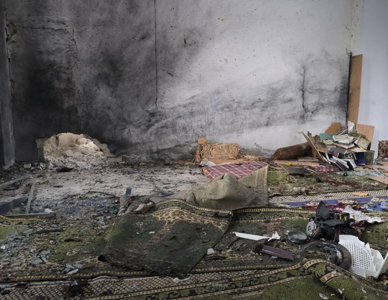 Syrie - un attentat à la bombe dans une mosquée de Homs fait au moins six morts