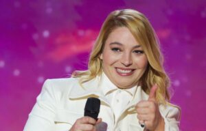 Téléthon 2025 - Santa fait un don inédit de 99 999 euros pour la recherche