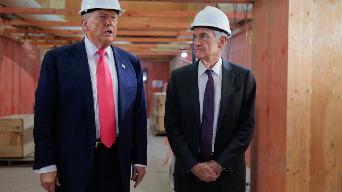 Trump menace de poursuivre Jerome Powell et annonce la désignation imminente d’un nouveau patron de la Fed