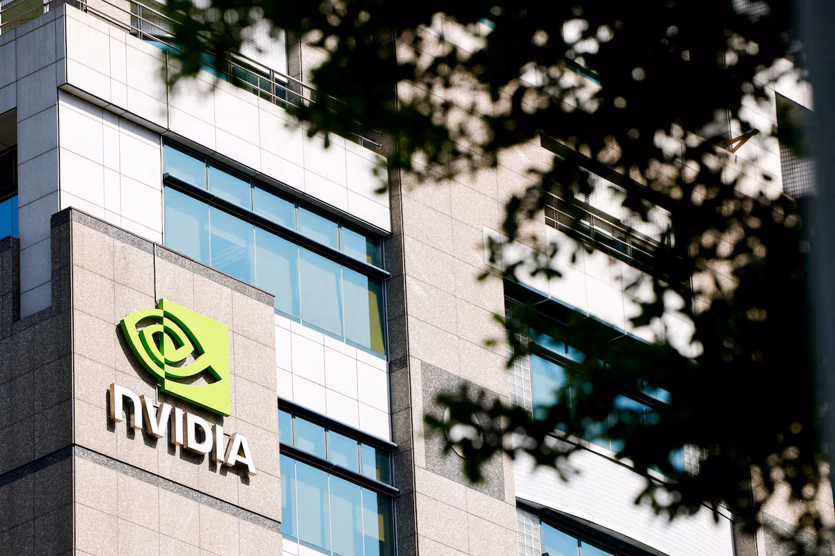 Vente de puces Nvidia à la Chine - un élu américain somme l’administration Trump de s’expliquer (AP)