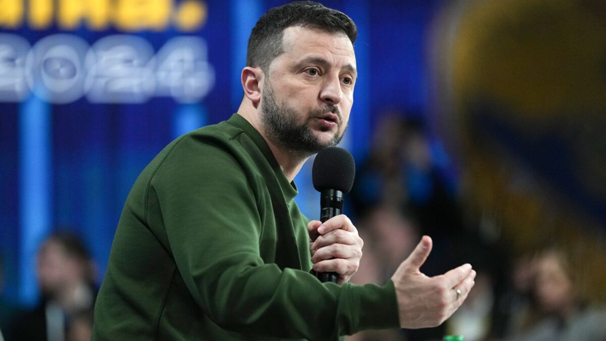 Zelensky se dit ouvert à la création d’une zone démilitarisée dans le cœur industriel de l’Ukraine