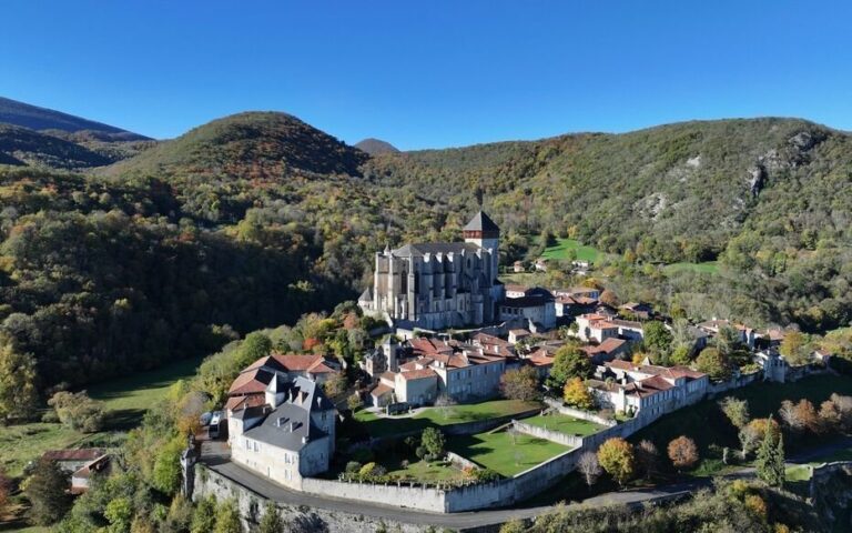 Un village lance un SOS pour sauver sa cathédrale millénaire