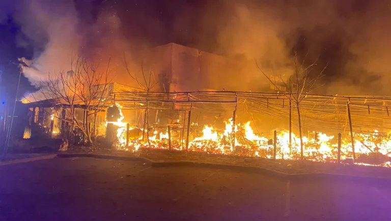 Toulouse : un violent incendie détruit le restaurant Chez Yvonne au petit matin