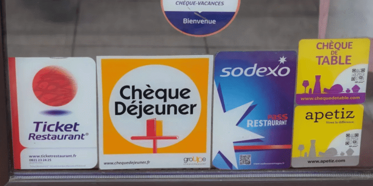 Pouvoir d’achat et fidélité à l’entreprise, les compléments sociaux plébiscités par les salariés selon une enquête