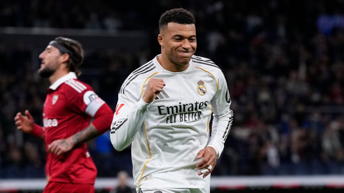 Kylian Mbappé égale le record individuel de Cristiano Ronaldo : 59 buts avec le Real Madrid sur une année civile. (AP)