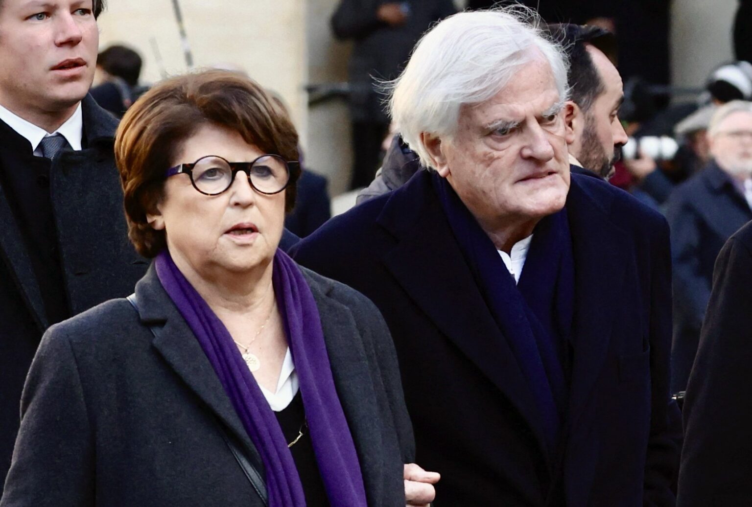Scandale ! Délit de fuite à Lille impliquant le SUV de Martine Aubry conduit par son mari : une conductrice gravement blessée, l’enquête classée sans suite. (AP)
