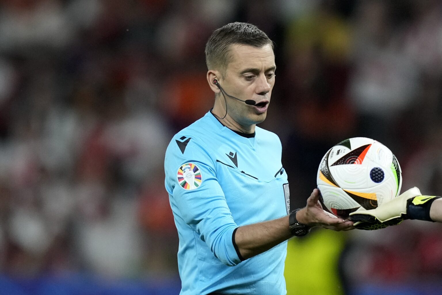 FOOT – Le Français Clément Turpin sacré meilleur arbitre du monde. (AP)