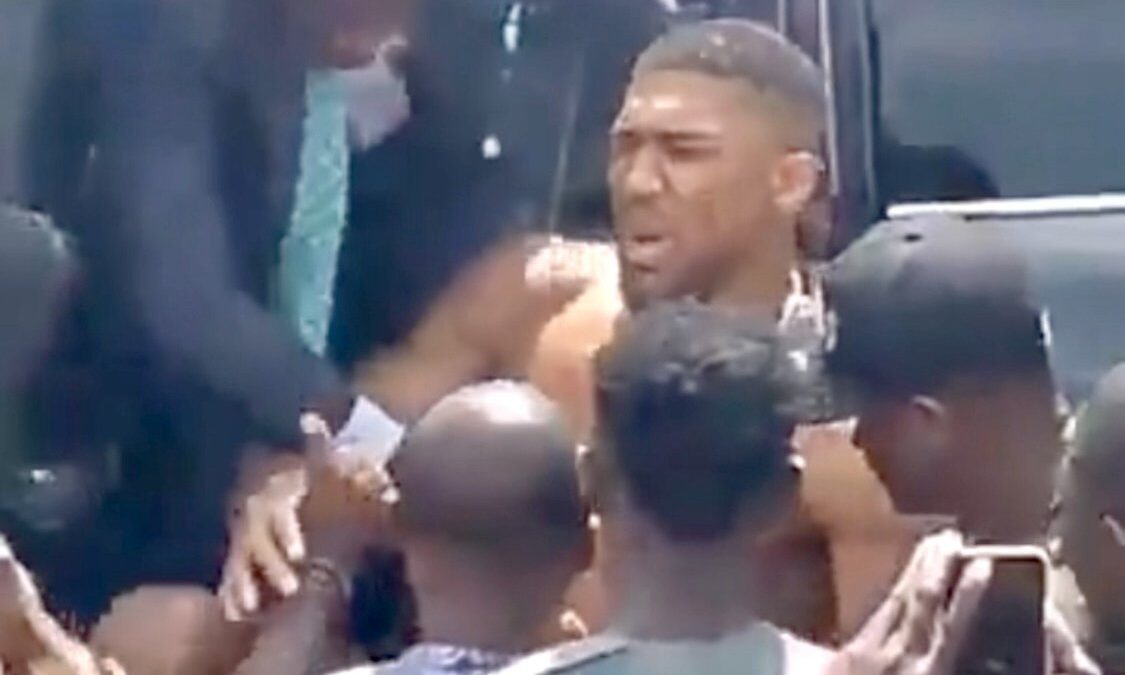 L’ex-champion du monde de boxe Anthony Joshua échappe à la mort dans un accident de voiture qui a tué deux passagers. (DR)