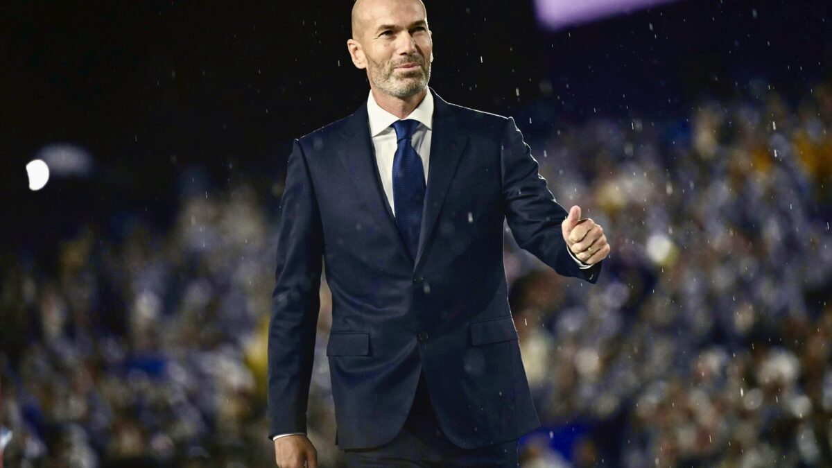 Zidane sur le point d’entrer dans le capital de l’Union Foot de Touraine : qu’en est-il vraiment ? (AP)