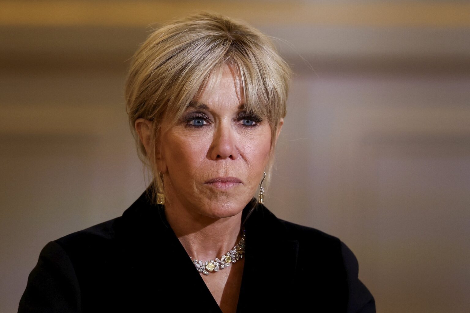 Brigitte Macron: «Je suis désolée si j’ai blessé des femmes victimes. C’est à elles seules que je pense.» (AP)
