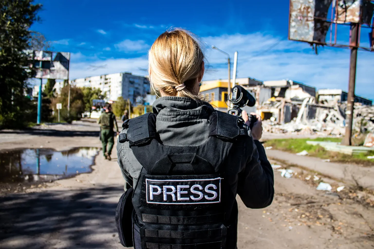 Journalistes tués en 2025 : RSF alerte sur une violence en pleine ascension