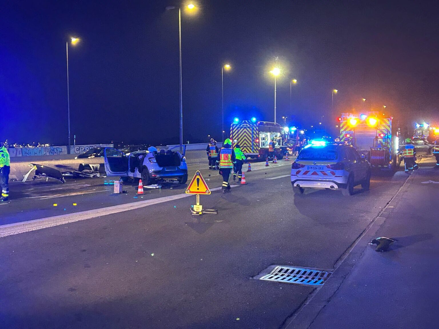 Lyon : une femme est décédé et quatre blessés graves lors d'un grave accident