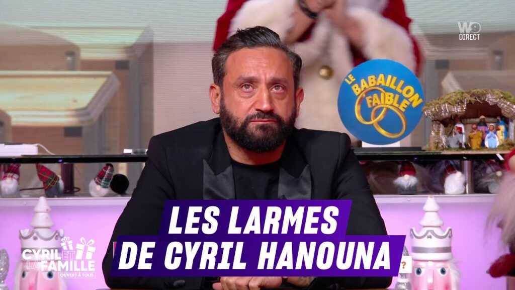 VIDÉO - Cyril Hanouna ému aux larmes par Raymond pour la dernière émission de l'année. (W9)