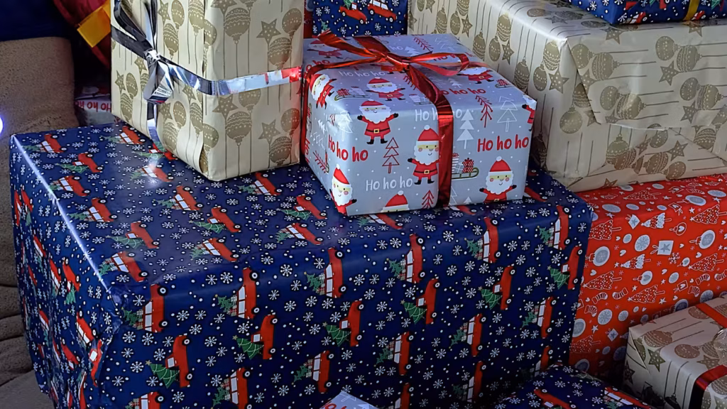 Le Secret Santa en entreprise, entre moment convivial et vraie corvée