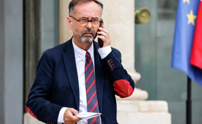 Même avec un candidat RN, Robert Ménard ultra favori avec plus de 60 % dès le premier tour à Béziers