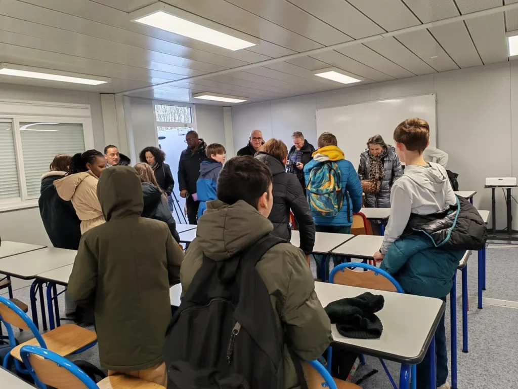 Dijon : le collège Champollion rouvre partiellement après l’incendie de décembre