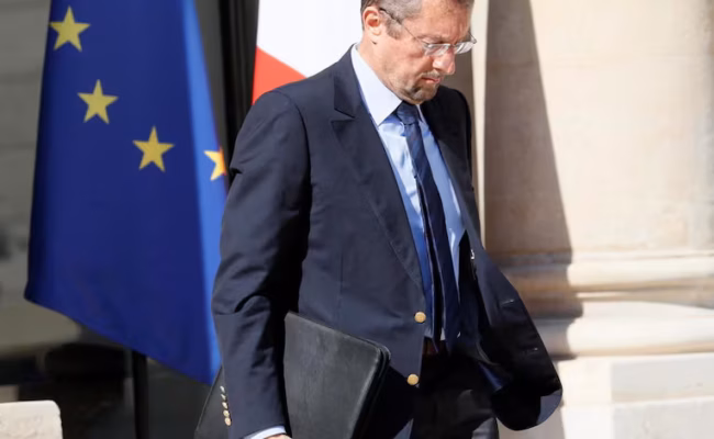 Bernard Bajolet, ex-patron de la DGSE, écope d’un an de prison avec sursis pour complicité de tentative d’extorsion