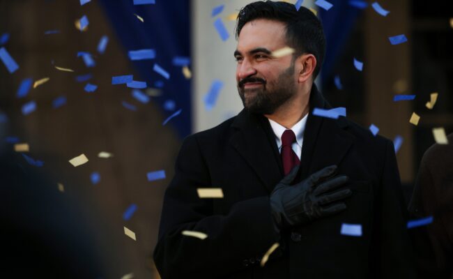 À New York, le maire Mamdani promet de mettre en œuvre un programme de socialiste démocrate